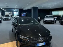 Usata 2024 Mercedes A180 AMG Line Premium Plus Tre volumi | 39.000 € (Cara)