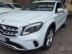 Bianco Usata 2018 Mercedes CLA200 Premium Tre volumi | 14.500 € (Super prezzo)