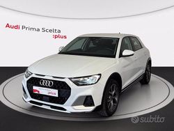 Bianco ghiaccio metalizzato Usata 2021 Audi A1 Admired Due volumi | 23.600 € (Buon prezzo)