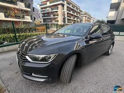 Nero Usata 2016 VW Passat Trendline Station wagon | 10.390 € (Buon prezzo)