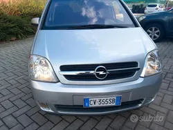 Usata 2005 Opel Meriva Monovolume | 1900 € (Buon prezzo)