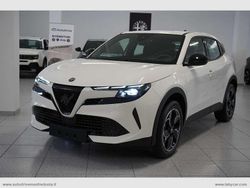 Bianco Usata 2024 Alfa Romeo Junior SUV | 26.900 € (Ottimo prezzo)
