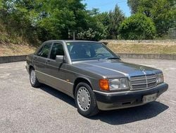 Usata 1991 Mercedes 190 Tre volumi | 2700 €
