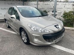 Grigio Usata 2008 Peugeot 308 Comfort Due volumi | 3150 € (Buon prezzo)