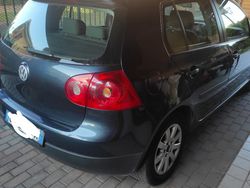 Blu Usata 2004 VW Golf V Tre volumi | 4200 € (Molto cara)