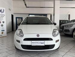Bianco Usata 2014 Fiat Punto Lounge Tre volumi | 5000 € (Buon prezzo)