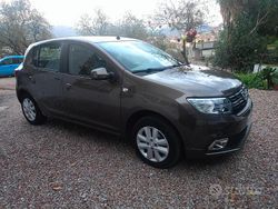 Marrone Usata 2020 Dacia Sandero Due volumi | 7000 € (Ottimo prezzo)