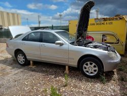 Grigio Usata 2001 Mercedes S320 Tre volumi | 3500 € (Cara)