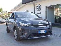 Grigio Usata 2022 Kia Stonic Urban SUV | 10.490 € (Ottimo prezzo)