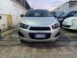 Grigio Usata 2012 Chevrolet Aveo LTZ Tre volumi | 3500 € (Buon prezzo)