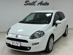 Bianco Usata 2015 Fiat Punto Lounge Due volumi | 6900 € (Cara)