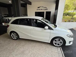 Bianco Usata 2015 Mercedes B180 Monovolume | 8900 € (Buon prezzo)