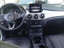 Bianco Usata 2018 Mercedes B200 Monovolume | 14.500 € (Buon prezzo)