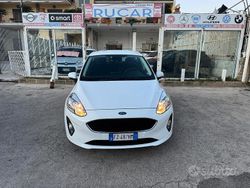Bianco Usata 2019 Ford Fiesta Tre volumi | 8999 € (Buon prezzo)