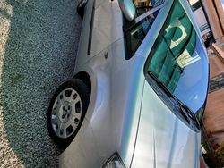 Grigio Usata 2006 Fiat Idea Monovolume | 2500 € (Buon prezzo)