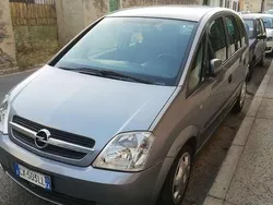 Grigio Usata 2005 Opel Meriva Enjoy Monovolume | 2000 € (Buon prezzo)