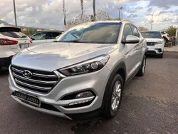 Grigio Usata 2017 Hyundai Tucson Xpossible SUV | 14.900 € (Buon prezzo)
