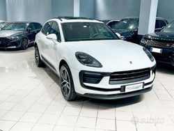 Bianco Usata 2024 Porsche Macan SUV | 79.900 € (Cara)