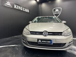 Grigio Usata 2014 VW Golf VII Comfortline Tre volumi | 8900 € (Buon prezzo)