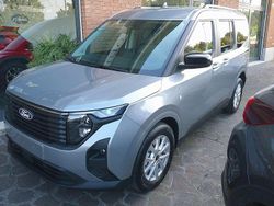 Rosso Nuova 2025 Ford Tourneo Courier Titanium Monovolume | 19.950 € (Ottimo prezzo)