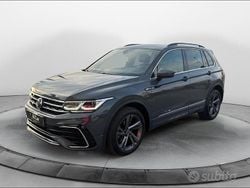 Dolphin grey Usata 2021 VW Tiguan R-line SUV | 30.200 € (Cara)