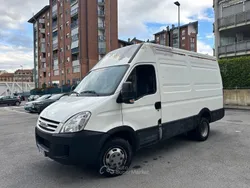 Bianco Usata 2009 Iveco Daily Due volumi | 4700 € (Cara)
