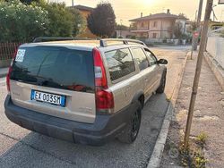 Usata 2003 Volvo XC70 SUV | 3900 €