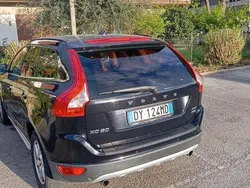 Usata 2010 Volvo XC60 SUV | 6500 € (Ottimo prezzo)