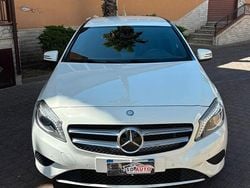 Bianco Usata 2014 Mercedes A180 Tre volumi | 8499 € (Ottimo prezzo)