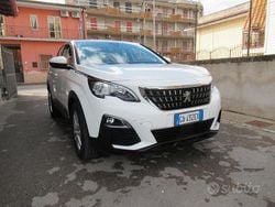 Bianco Usata 2019 Peugeot 3008 Business-Line Tre volumi | 12.990 € (Super prezzo)