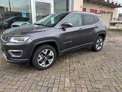 Grigio scuro Usata 2020 Jeep Compass Limited SUV | 15.900 € (Buon prezzo)