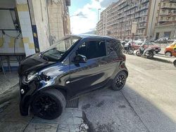 Nero Usata 2015 Smart ForTwo Coupé Passion Due volumi | 10.000 € (Buon prezzo)