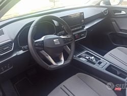 Grigio Usata 2022 Seat Leon Station wagon | 19.500 € (Buon prezzo)