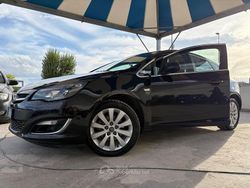 Nero Usata 2014 Opel Astra Cosmo Tre volumi | 7490 € (Molto cara)
