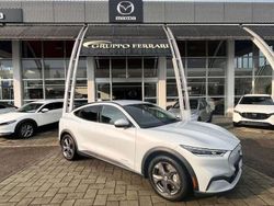 Bianco Usata 2021 Ford Mustang Mach-E Standard Range SUV | 30.900 € (Buon prezzo)