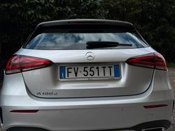 Grigio Usata 2019 Mercedes A180 Premium Due volumi | 19.000 €