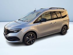 Grigio metallizzato Usata 2023 Mercedes EQT200 Premium Monovolume | 34.200 €