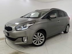 Beige Usata 2014 Kia Carens Monovolume | 7500 € (Buon prezzo)