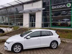 Bianco Usata 2022 VW Golf Life Tre volumi | 18.000 € (Ottimo prezzo)