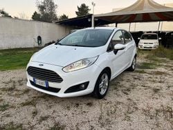 Bianco Usata 2017 Ford Fiesta Titanium Tre volumi | 6900 € (Ottimo prezzo)