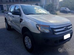 Grigio Usata 2014 Ford Ranger XL Pick-up | 17.899 € (Cara)