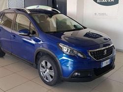 Blu/azzurro Usata 2019 Peugeot 2008 Signature Sky SUV | 14.400 € (Buon prezzo)