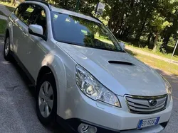 Usata 2013 Subaru Outback SUV | 4790 € (Molto cara)