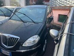 Nero Usata 2011 Lancia Musa Gold Monovolume | 4200 € (Buon prezzo)