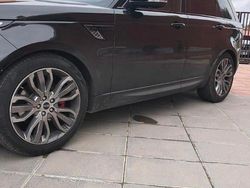 Nero Usata 2015 Land Rover Range Rover Sport SUV | 21.000 € (Buon prezzo)