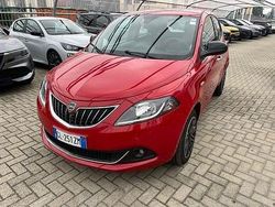Rosso Usata 2022 Lancia Ypsilon Gold Due volumi | 12.290 € (Buon prezzo)