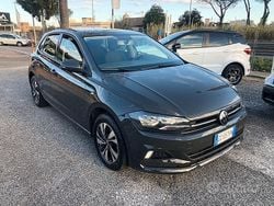 Grigio Usata 2021 VW Polo Comfortline Tre volumi | 12.700 € (Ottimo prezzo)