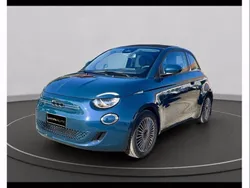 Blu metallizzato Usata 2021 Fiat 500e Icon Cabrio | 18.800 € (Buon prezzo)
