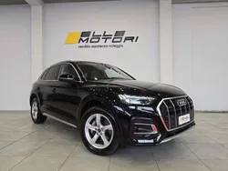Nero Usata 2022 Audi Q5 Business SUV | 45.500 € (Buon prezzo)