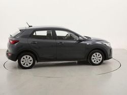 Usata 2022 Kia Stonic Urban SUV | 10.990 € (Buon prezzo)